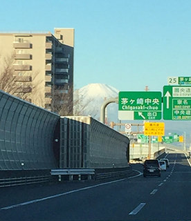 FUJI1.jpg